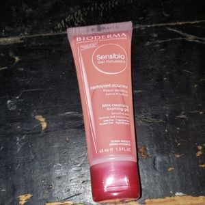 BIODERMA  Sensibio Mild Cleansing Foam